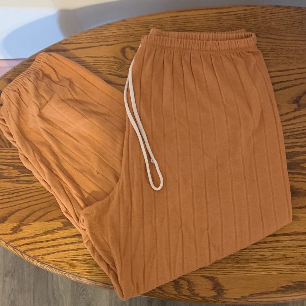 aerie Ribbed Jogger Pants in Rust Orange